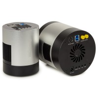 Cooled kameraer med tilkoblinger bak