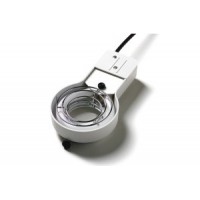 Ringlys med gitter som beskyttelse