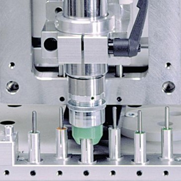 CNC maskinen leveres med automatisk verktøyskift